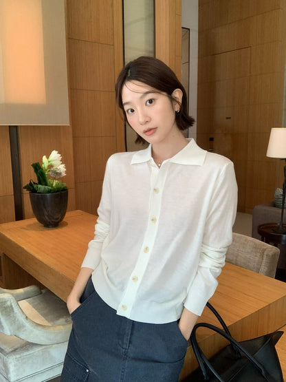 // 簡約風翻領排扣針織上衣