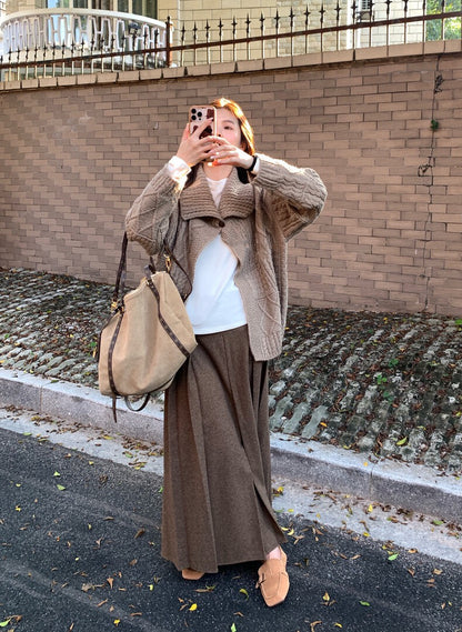 // 復古慵懶麻花紋翻領CD