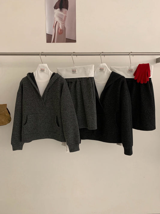 // 5%羊毛小V連帽衛衣+短裙套裝