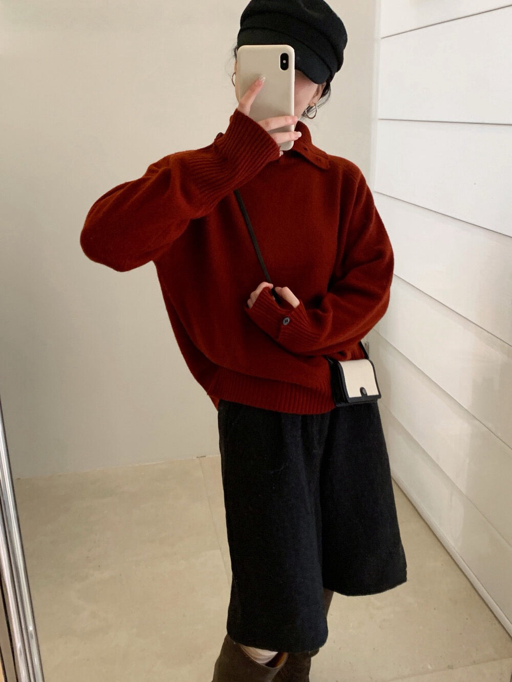 // 100%綿羊毛鈕扣可立領+設計感袖口毛衣