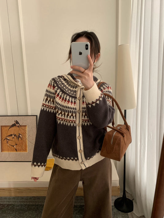 // 30%raccoon復古花紋連帽CD