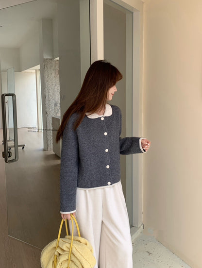 // 10%綿羊毛撞色復古圓翻領CD