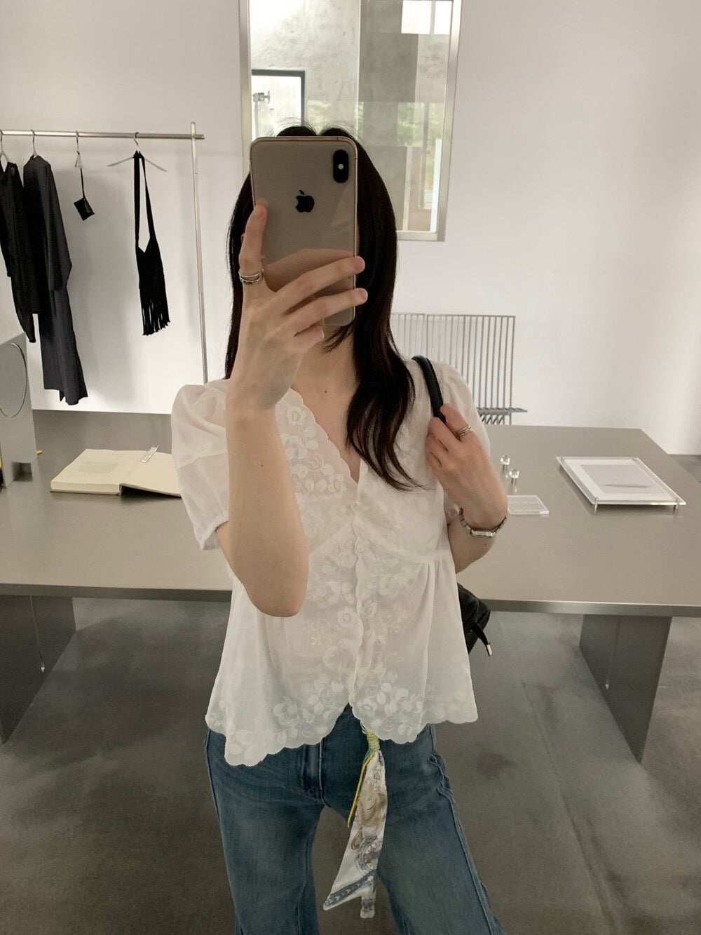 B26 / 重工lace lyocell麻波浪邊BL