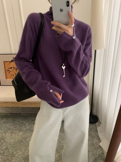 // 45%綿羊毛立領開叉袖花花鈕NT