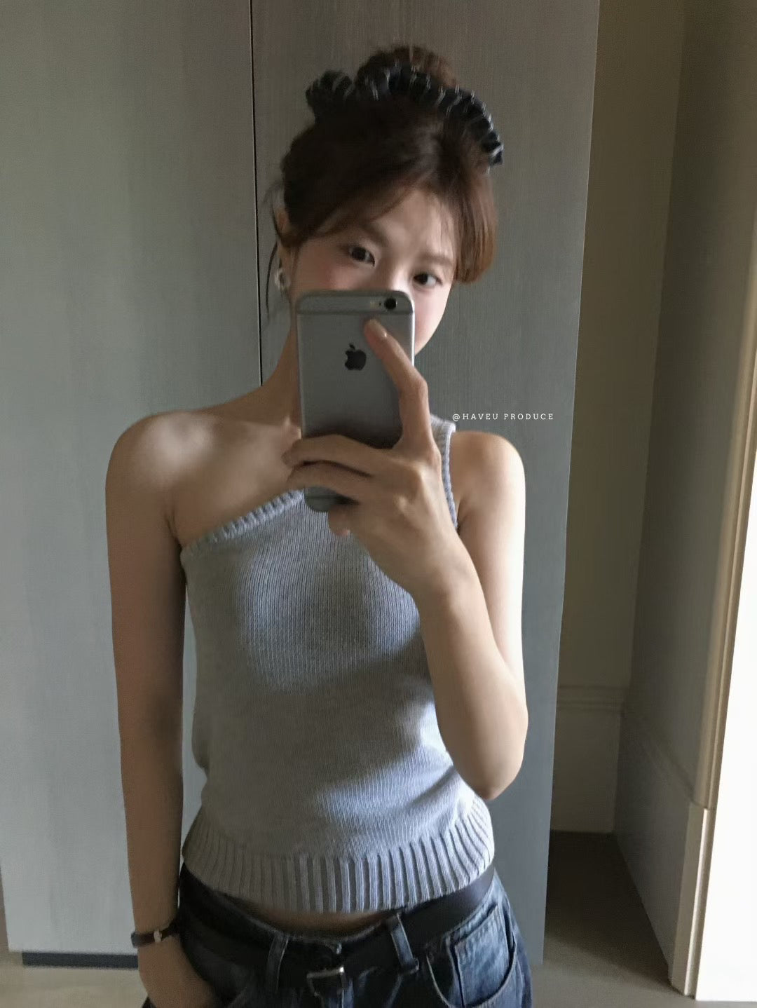 // 小性感單肩針織背心