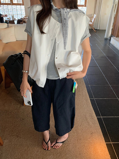 J04 / 極簡圓領泡泡腳背心外套