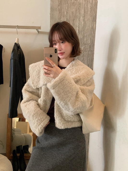 // 氣質大翻領毛毛短款外套