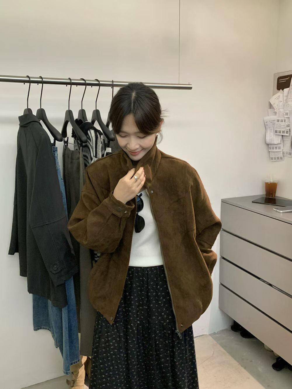 // 帥氣麂皮絨翻領外套