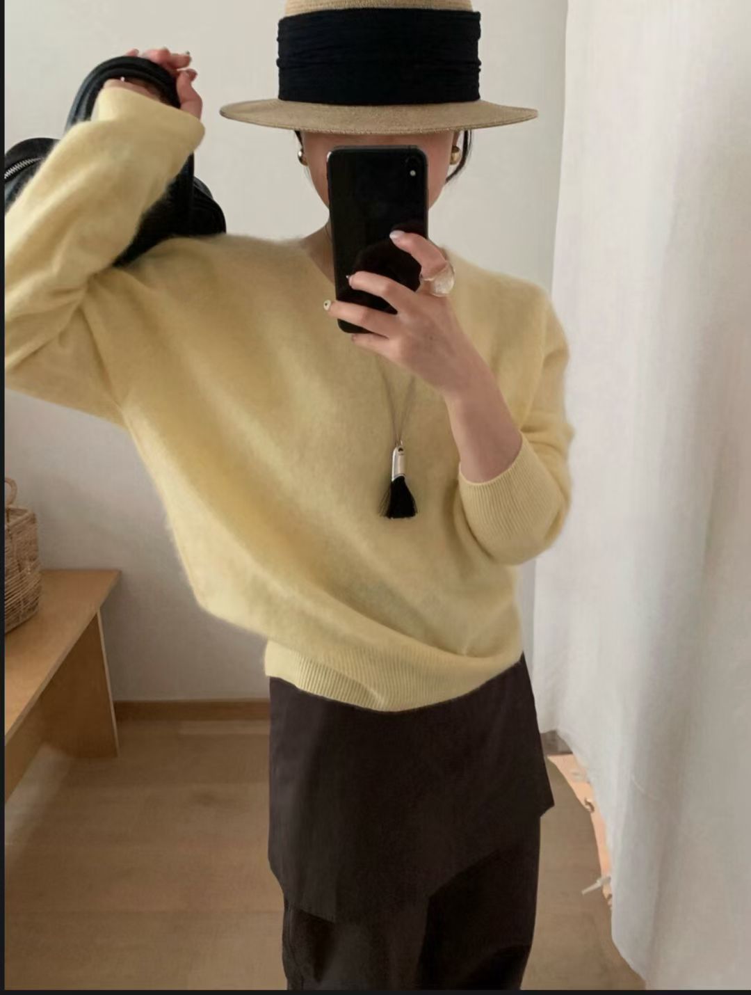 // ￼不易掉毛不易起球山羊絨毛衣