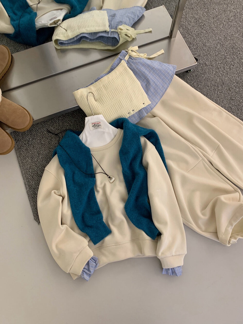 // 超韓拼接袖衛衣+褲頭拼接連針織裙簾褲套裝