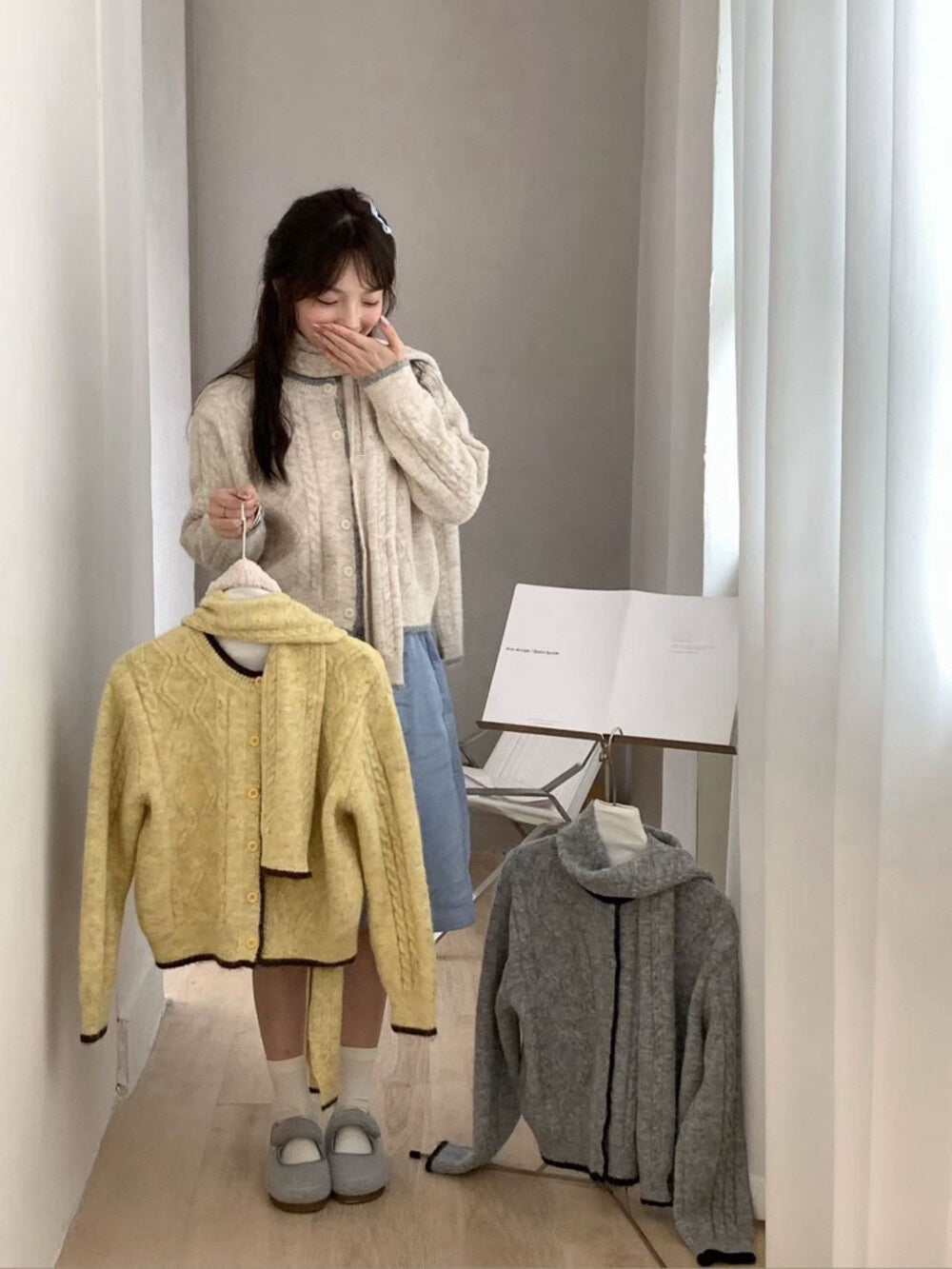 // 17%綿羊毛撞色邊麻花紋CD(連頸巾)