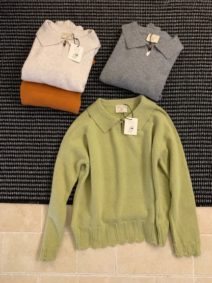 // 30%wool+30%raccoon鈎針衣擺一粒鈕翻領NT￼