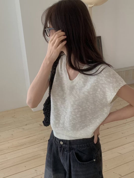 // V領飛飛袖針織背心