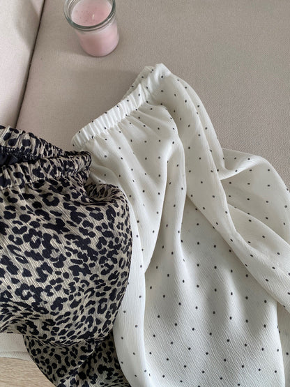 // 造型感氣質lace邊silky半裙