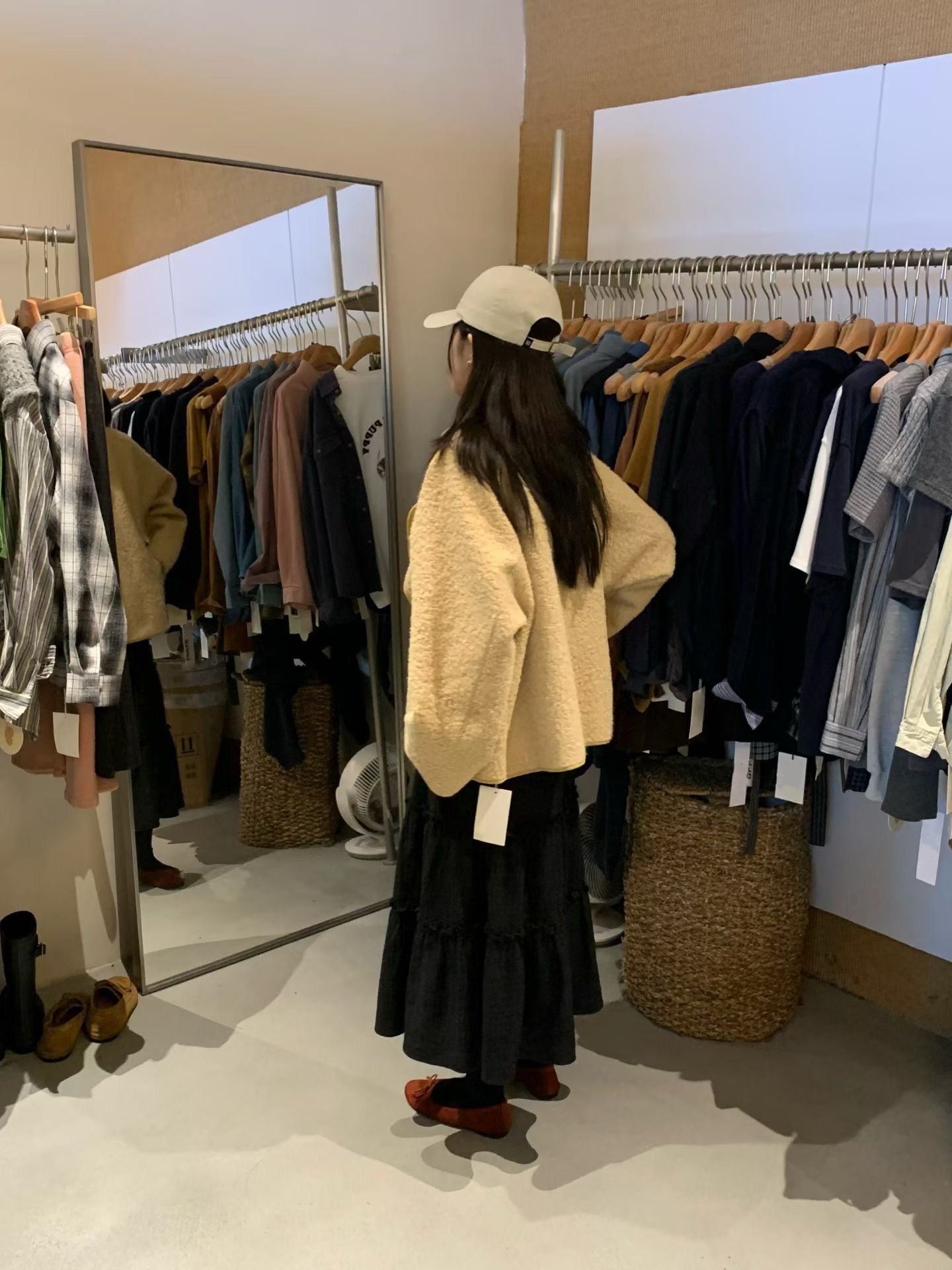 // 圈圈絨可立領中長外套