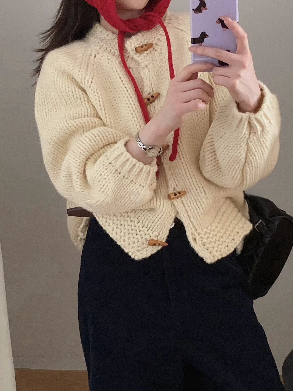 // 30%綿羊毛粗針牛角鈕CD