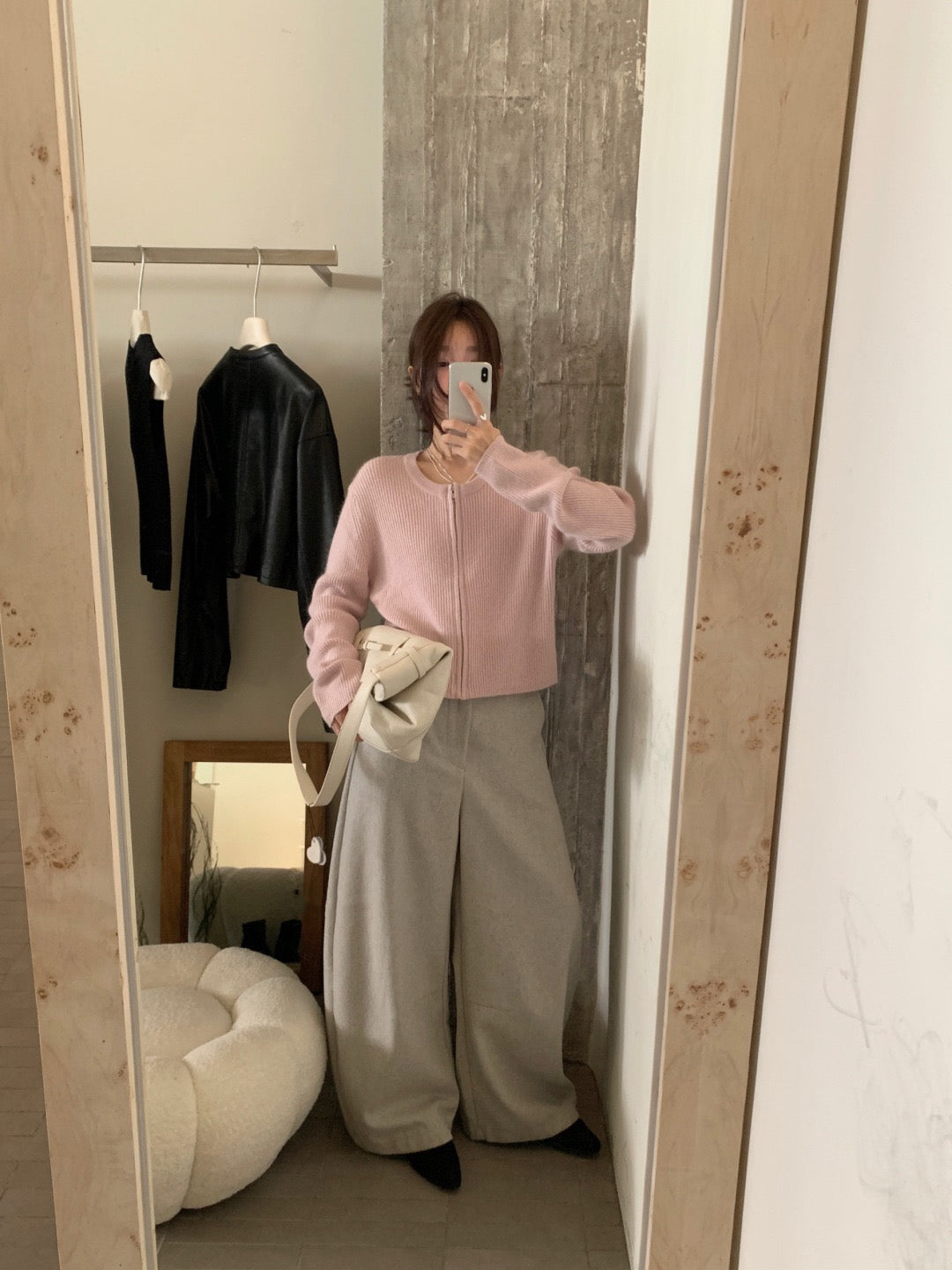 // 高質貂絨圓領拉鍊CD