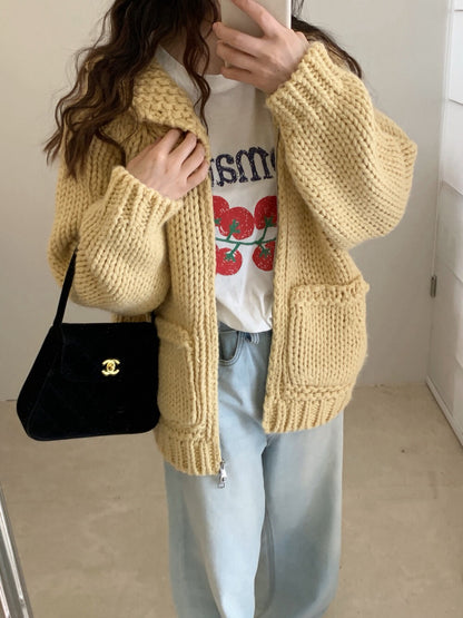 // 30%wool粗棒針手工織感圓翻領口袋拉鍊CD