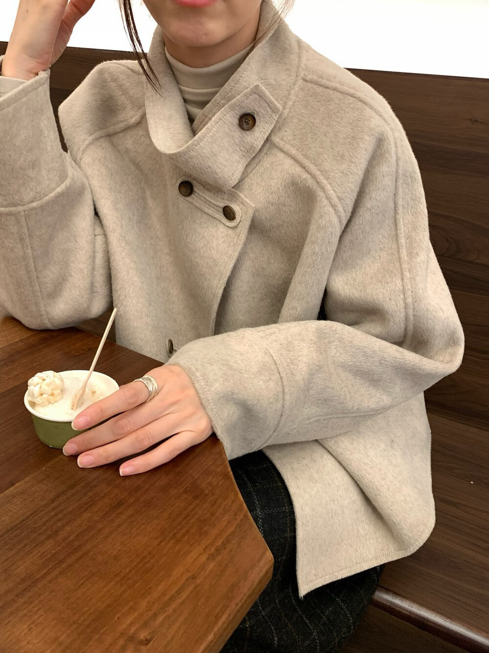 // 雙面毛呢可立領中短外套