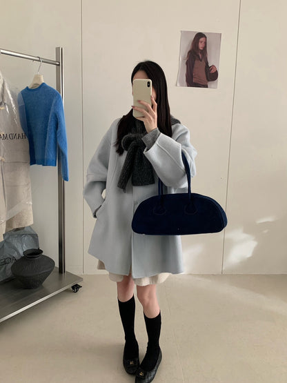 // 10%alpaca+90%wool簡約圓領手工外套(連頸巾)