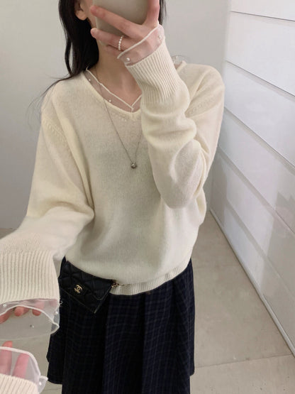 // 100%綿羊毛拼珍珠lace邊NT