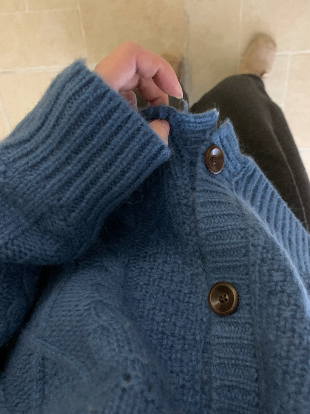 // 100%羊毛超美織紋翻領CD