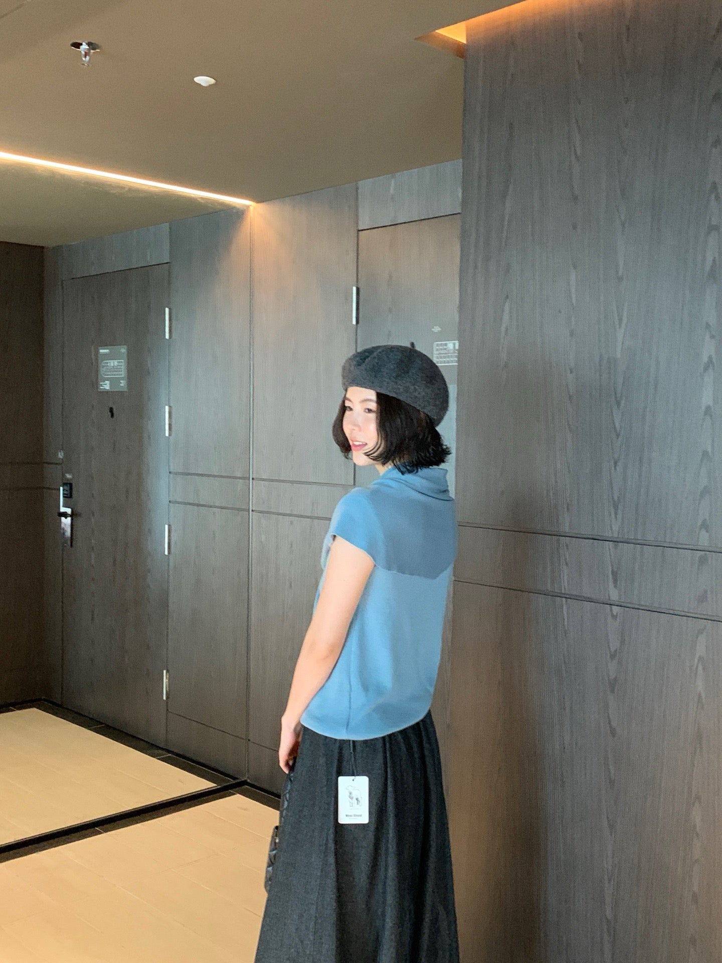 // 可分開慵懶半高領小短袖NT+披肩兩件套