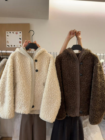 // 拼接材質可愛毛茸茸連帽外套