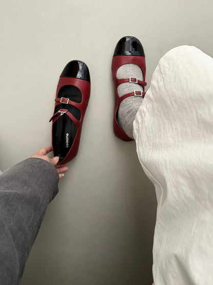 // 雙帶拼色深口Maryjane