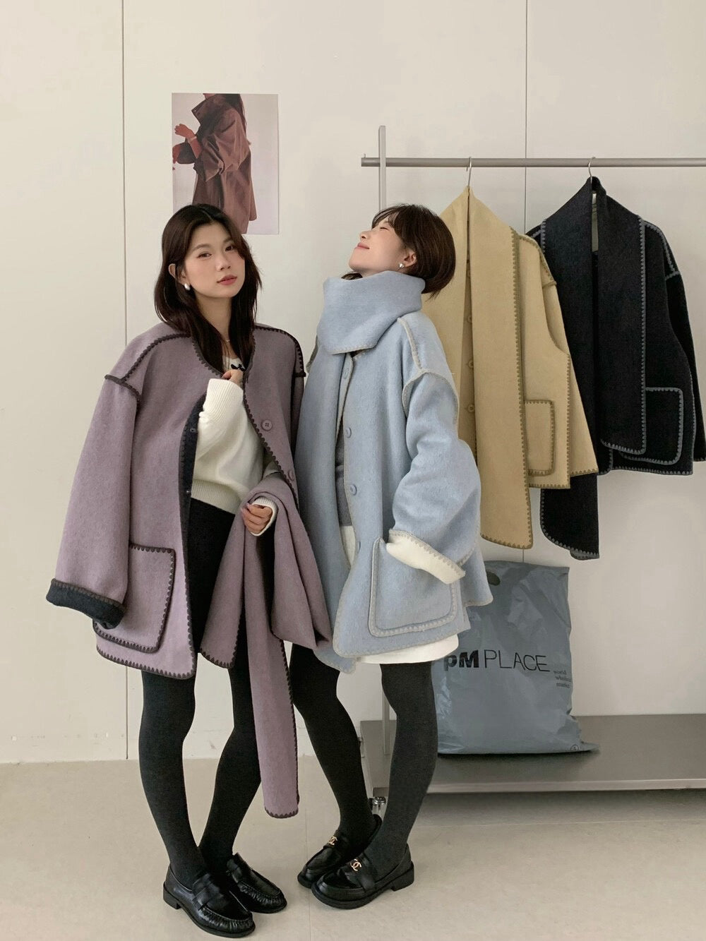 // 可雙面穿撞色縫邊70%羊毛外套(連頸巾)