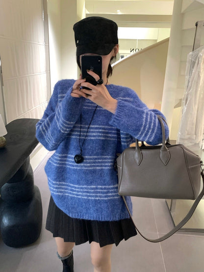 // 特別色系間條軟糯毛衣