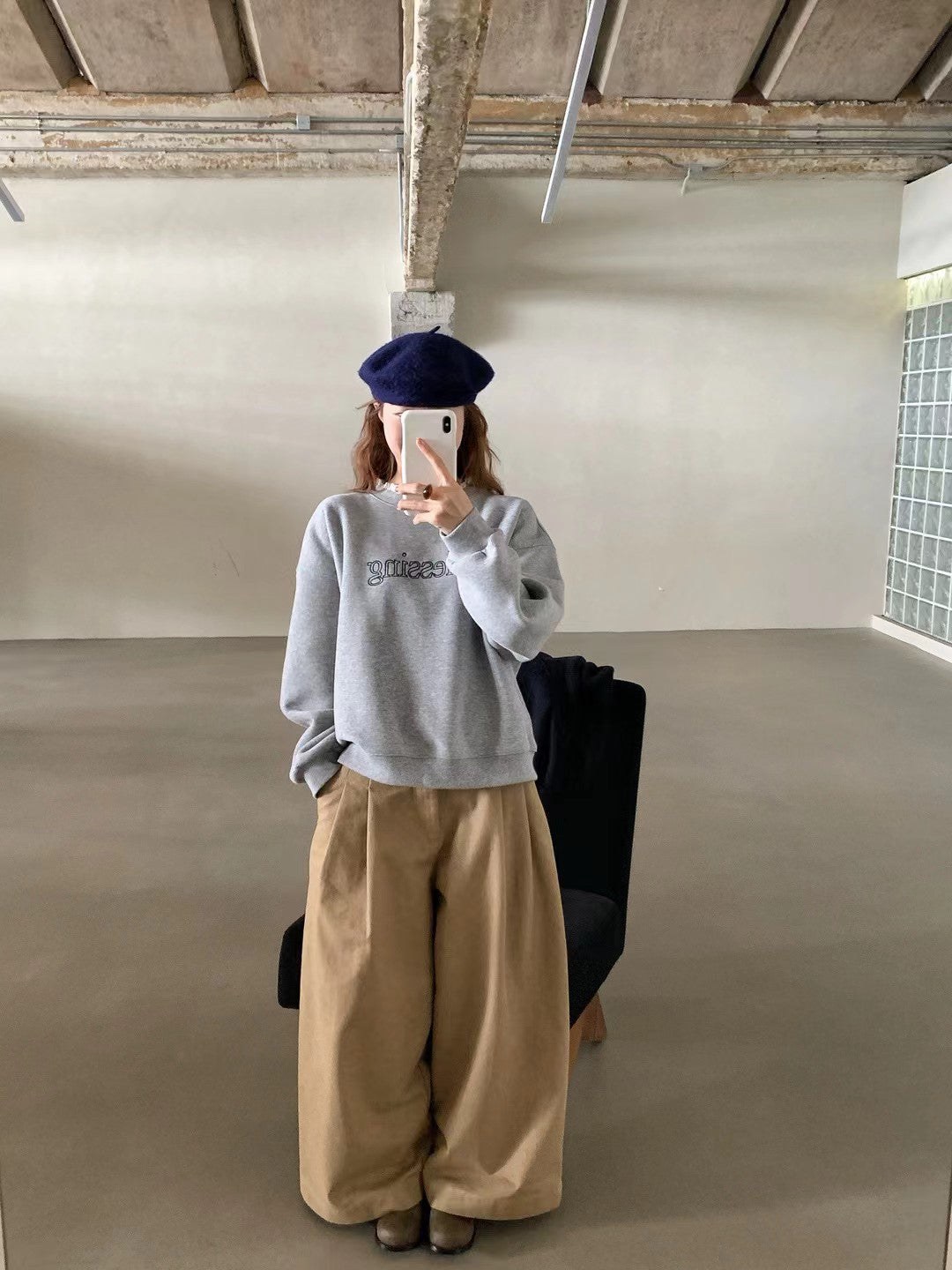 // “Blessing”刺繡拼lace邊加絨衛衣