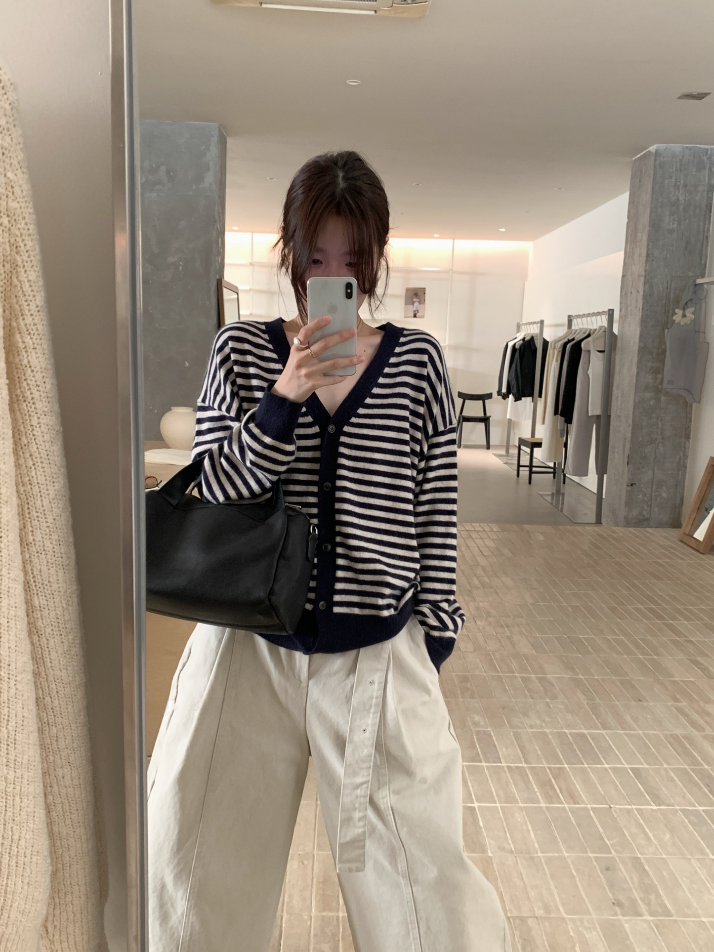 // 超軟糯兔絨間條CD