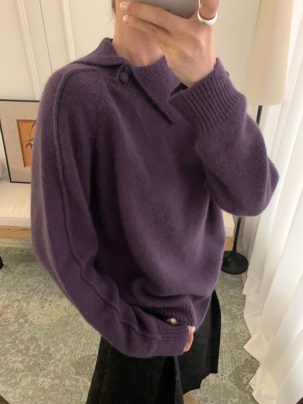 // 30%綿羊毛設計感不規則翻領毛衣