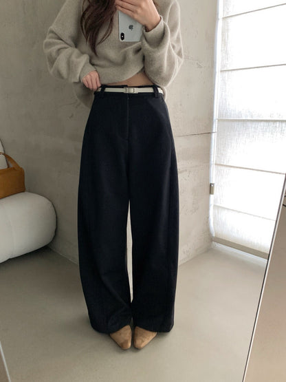 // 今季必入質感加絨彎刀褲(連腰帶)