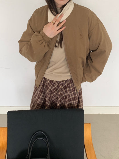 // 可愛小刺繡拼燈芯絨領夾棉外套