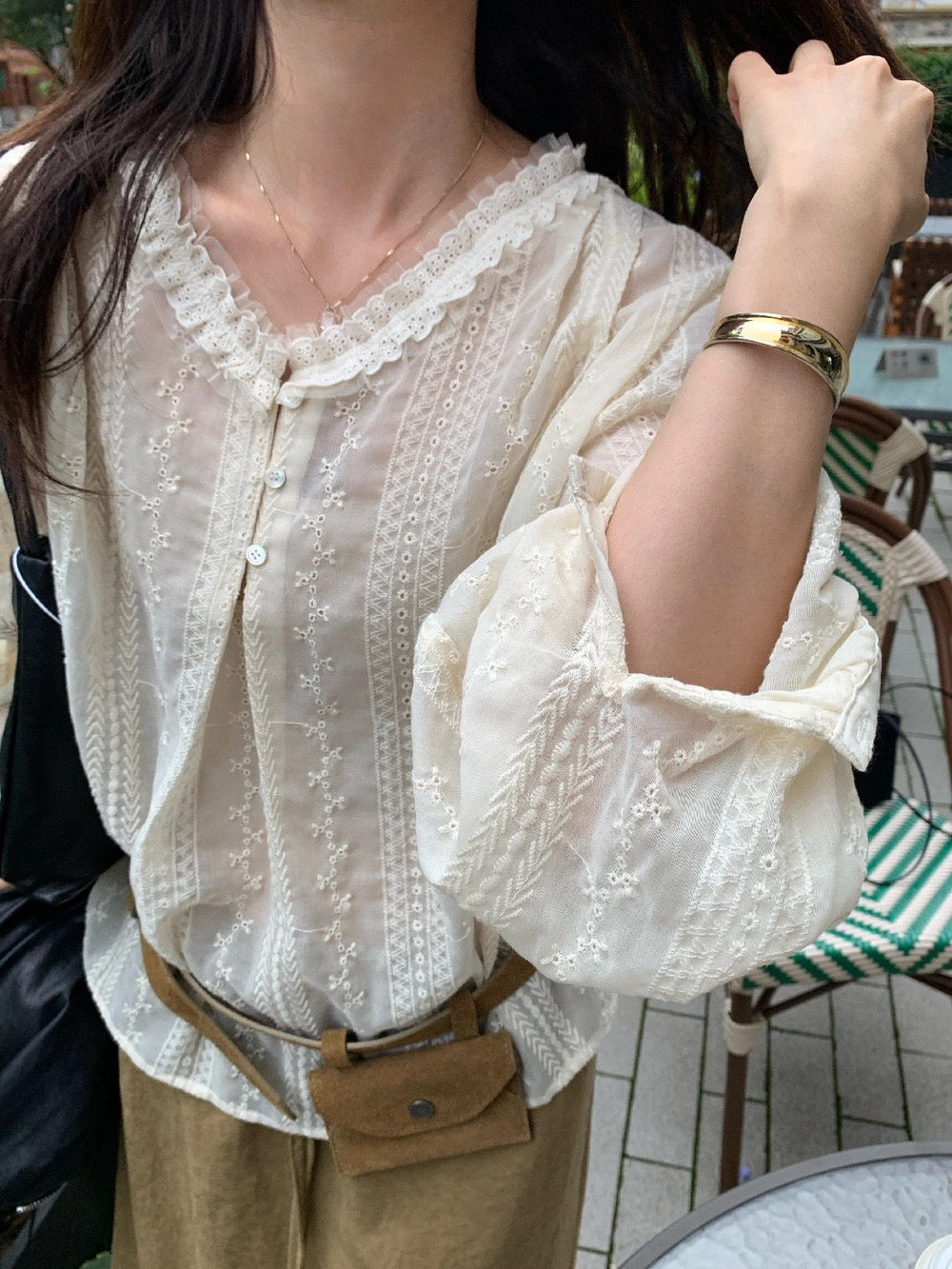 B47 / 法式花邊lace寬鬆刺繡BL