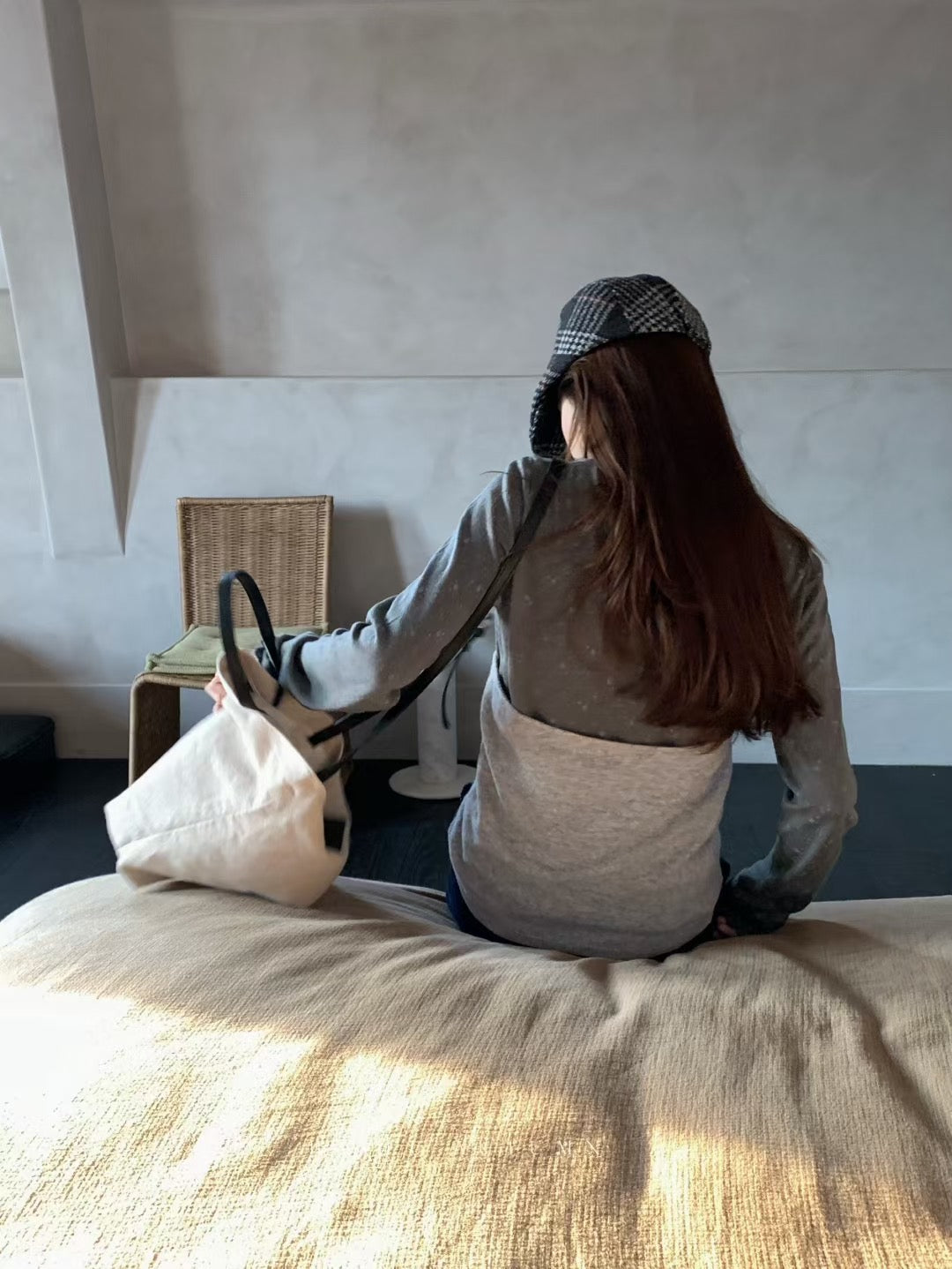 // 造型感全羊毛軟軟掛頸小背心