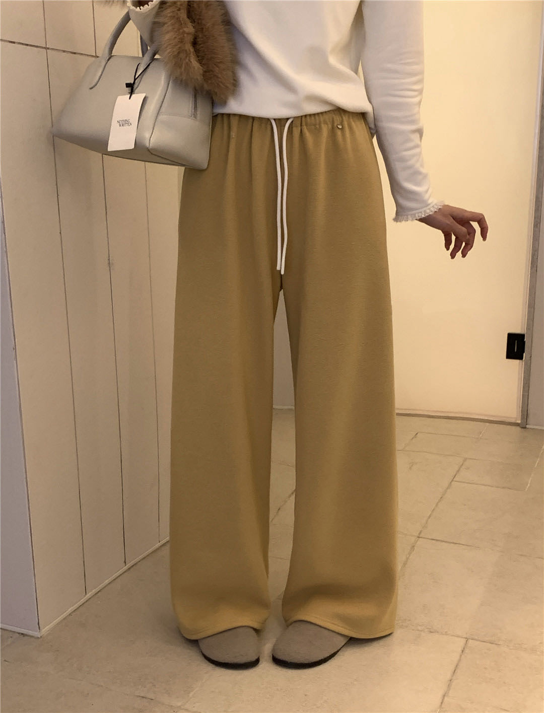 // 大彈性親膚加絨休閒褲