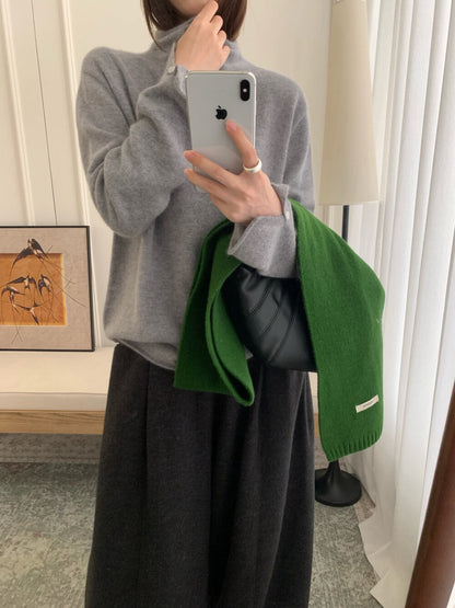 // 45%綿羊毛立領開叉袖花花鈕NT