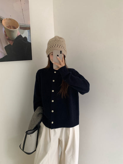 // 直坑紋立領排扣軟糯CD