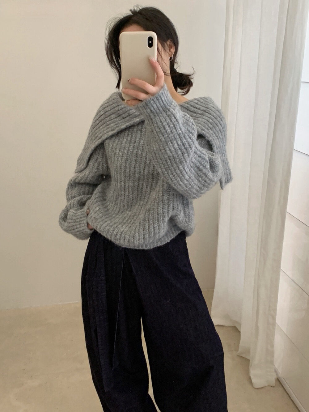 // 8%wool溫柔一字領鈕扣大翻領毛衣