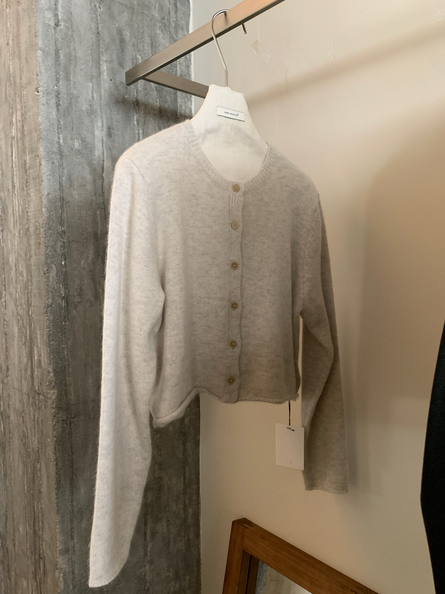 // 30%raccoon卷卷邊圓領CD