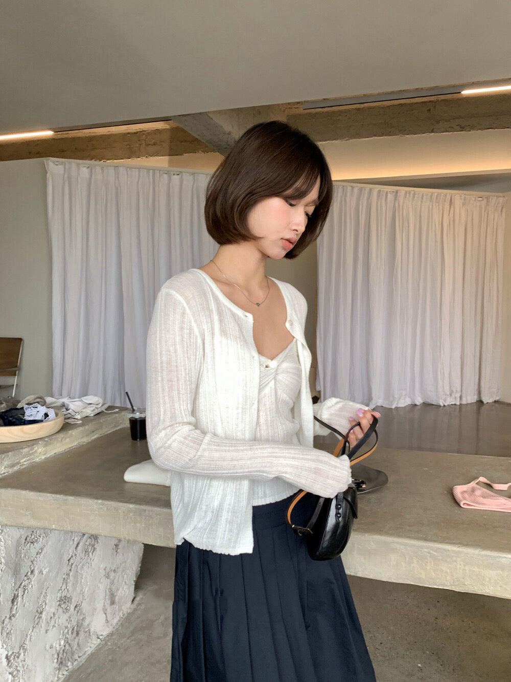 💭 扭結直紋理吊帶+外套套裝
