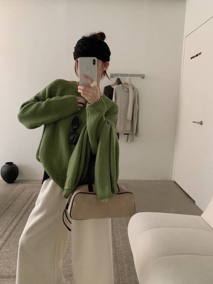 // 巨美粗針慵懶感落肩毛衣(連頸巾)