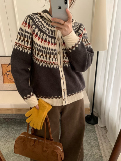 // 30%raccoon復古花紋連帽CD