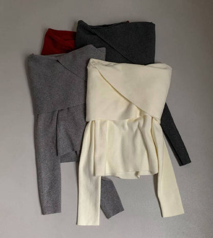 // 設計感交叉一字領小性感NT