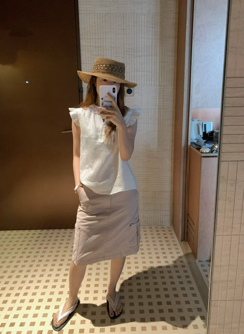 // 麻質飛飛袖小鈕扣背心