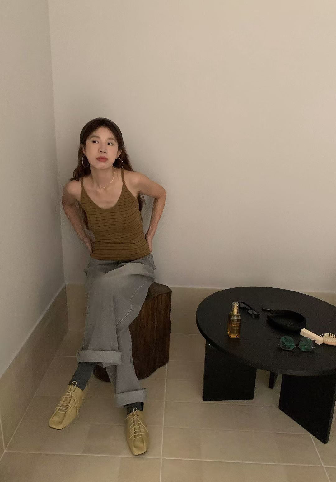 // 一體杯彈性間條小吊帶
