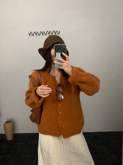 // 簡約小v領毛絨感CD